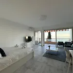 Le Vigia-vue Mer-terrasse-climatisation-parking * Menton
