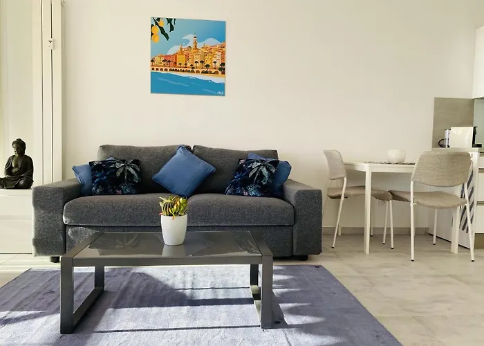 Apartment Le Vigia-vue Mer-terrasse-climatisation-parking Menton